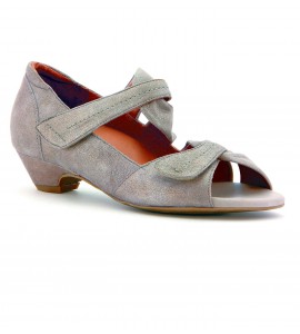 Iconic (size 34, 38 only)